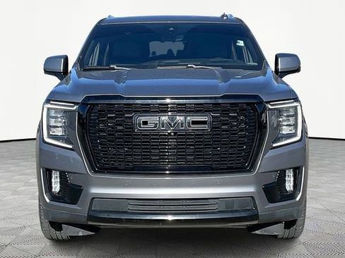 Used 2021 GMC Yukon Denali w/ Denali Premium Package image 2