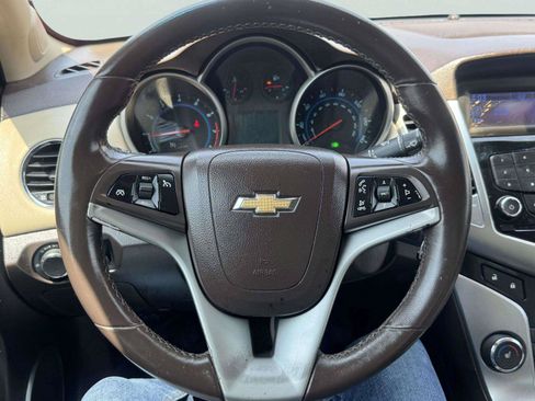 Used 2011 Chevrolet Cruze LTZ FWD image 29