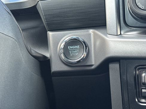 New 2026 Ford F150 XLT w/ Equipment Group 302A MID image 20