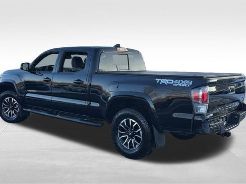 Used 2023 Toyota Tacoma TRD Sport image 5