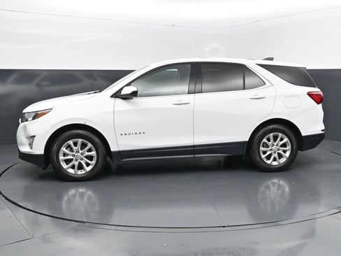 Used 2019 Chevrolet Equinox LT FWD image 2