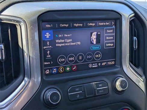 Used 2021 Chevrolet Silverado 1500 LT Trail Boss w/ Convenience Package II image 19