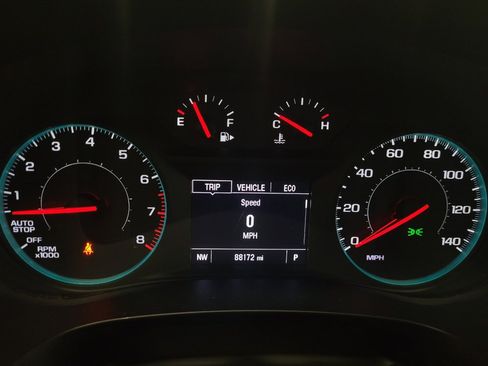 Used 2023 Chevrolet Malibu LS FWD image 23