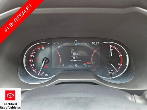 Used 2024 Toyota RAV4 XLE w/ Convenience Package image 32