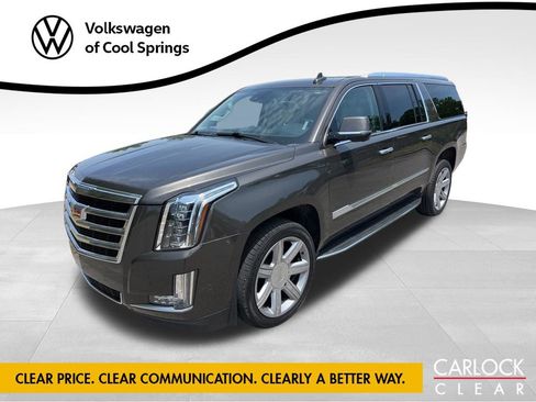 Used 2020 Cadillac Escalade ESV Luxury AWD/4WD image 1