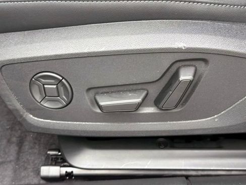 Used 2025 Audi A5 2.0T Premium w/ Convenience Package AWD/4WD image 21