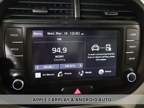 Used 2023 Kia Soul LX w/ LX Technology Package image 6