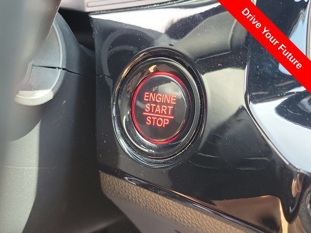 Used 2025 Honda Civic Sport image 9