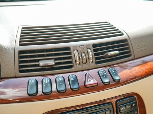 Used 2000 Mercedes-Benz S 430 image 30