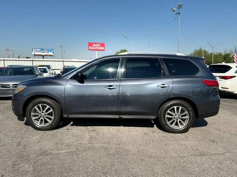Used 2014 Nissan Pathfinder SV image 6