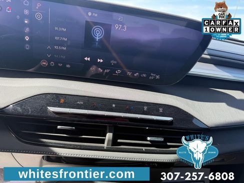 Used 2025 Buick Enclave Preferred AWD/4WD image 15