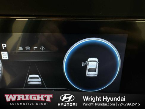 Used 2025 Hyundai Elantra SEL FWD image 24
