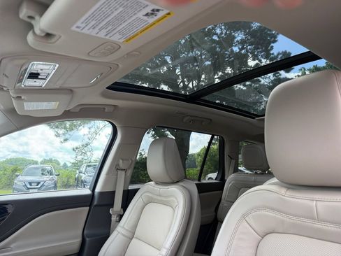 Used 2023 Lincoln Aviator Reserve RWD image 20