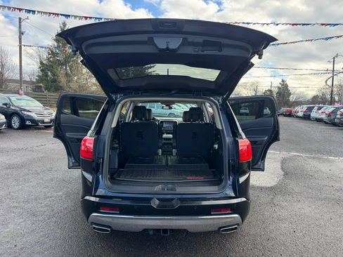 Used 2019 GMC Acadia Denali w/ LPO, Floor Liner Package AWD/4WD image 21