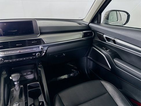 Used 2022 Kia Telluride S image 20