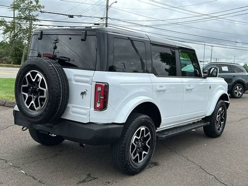 Used 2024 Ford Bronco Outer Banks AWD/4WD image 4