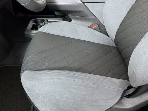 Used 2026 BMW iX xDrive45 w/ M Sport Package image 21