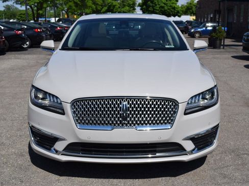 Used 2020 Lincoln MKZ Reserve w/ Elements Package AWD/4WD image 3