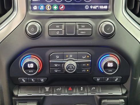 Used 2020 Chevrolet Silverado 3500 LTZ w/ LTZ Convenience Package image 25