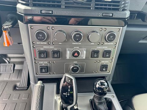 Used 2025 INEOS Grenadier Fieldmaster Edition image 13