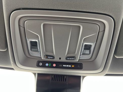 New 2025 GMC Sierra 2500 Pro w/ Convenience Package AWD/4WD image 25