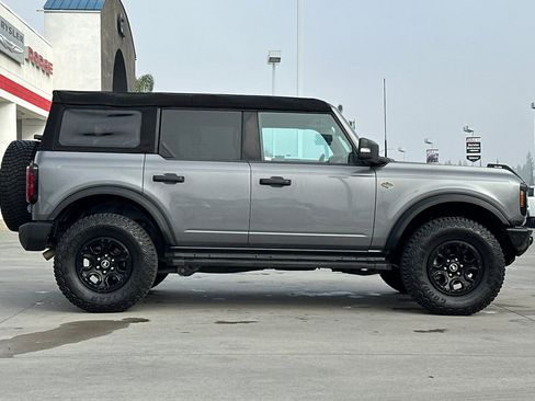 Used 2023 Ford Bronco Wildtrak AWD/4WD image 7