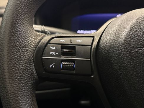 Certified 2023 Honda Accord LX image 27