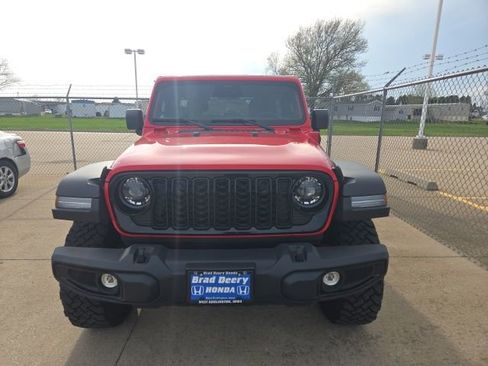 Used 2025 Jeep Wrangler Unlimited Sport S 4xe image 3