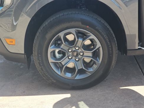 New 2026 Ford Maverick XLT image 37