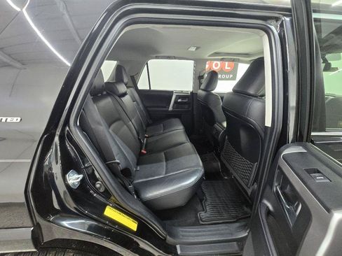 Used 2018 Toyota 4Runner Limited AWD/4WD image 18