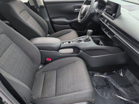 Used 2025 Honda HR-V LX image 30