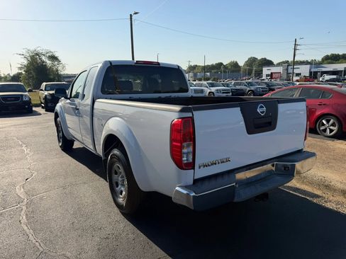 Used 2012 Nissan Frontier S w/ S Preferred Pkg image 5