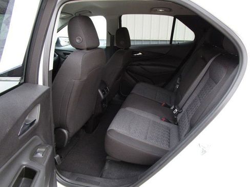 Used 2024 Chevrolet Equinox LT image 10