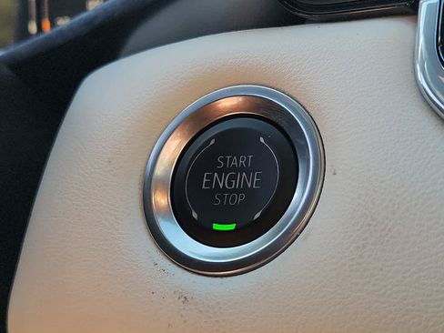 Used 2024 GMC Canyon AT4X image 23