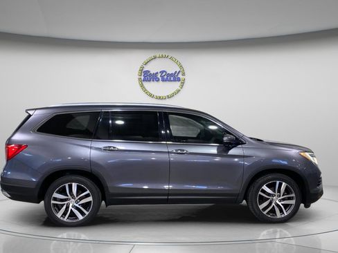 Used 2016 Honda Pilot Touring image 6