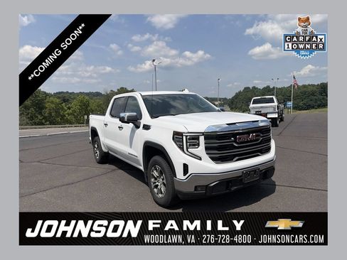 Used 2025 GMC Sierra 1500 SLT AWD/4WD image 1