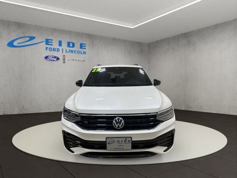 Used 2023 Volkswagen Tiguan SE R-Line AWD/4WD image 6