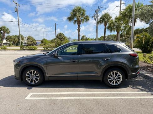 Used 2018 MAZDA CX-9 Touring FWD image 4