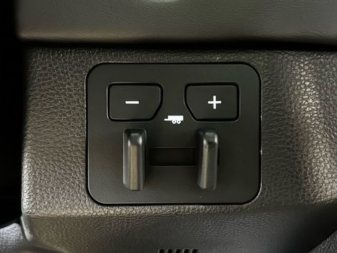 New 2026 Toyota Tundra Platinum image 17