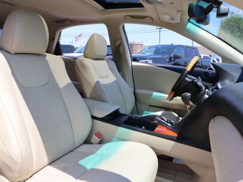 Used 2011 Lexus RX 350 2WD w/ Premium Pkg image 31