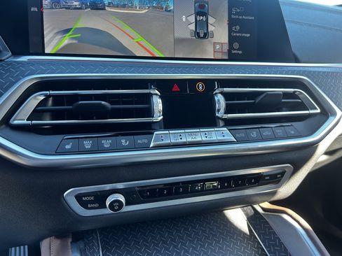 Used 2020 BMW X6 xDrive40i w/ Premium Package image 17