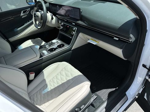 New 2026 Genesis GV80 3.5T e-SC AWD/4WD image 42