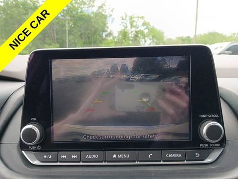 Used 2023 Nissan Rogue SV AWD/4WD image 15