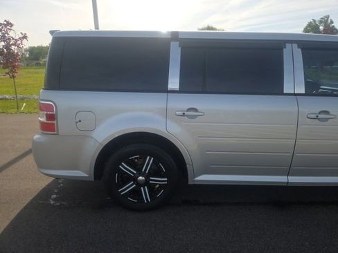 Used 2014 Ford Flex SE FWD image 7