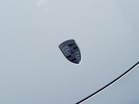 New 2025 Porsche Taycan Turbo AWD/4WD image 35