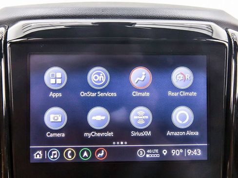 Used 2022 Chevrolet Traverse RS FWD image 23