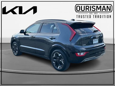 New 2026 Kia Niro Wind FWD image 3