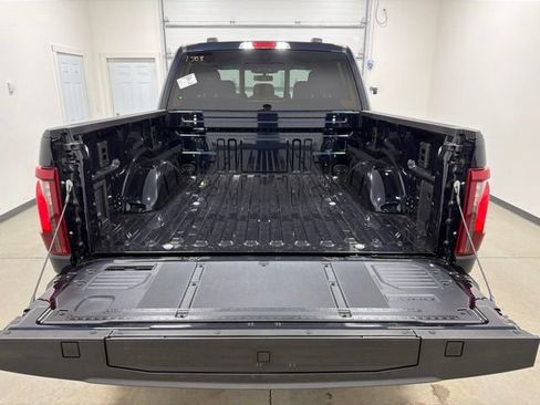 New 2026 Ford F150 XLT w/ Equipment Group 302A MID AWD/4WD image 34