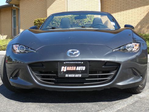 Used 2016 MAZDA MX-5 Miata Club image 16