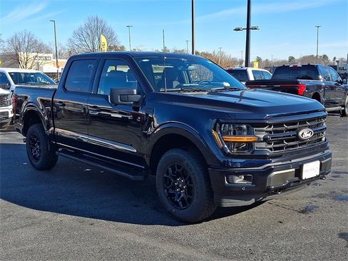 New 2025 Ford F150 XLT w/ Equipment Group 302A MID image 2